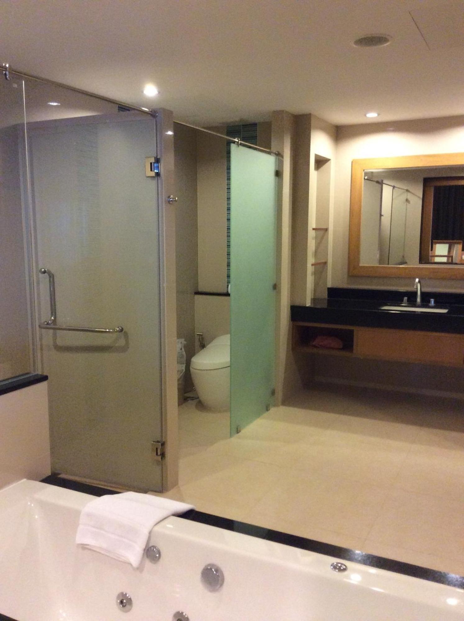 The Heritage Pattaya Beach Resort-Sha Quarto foto